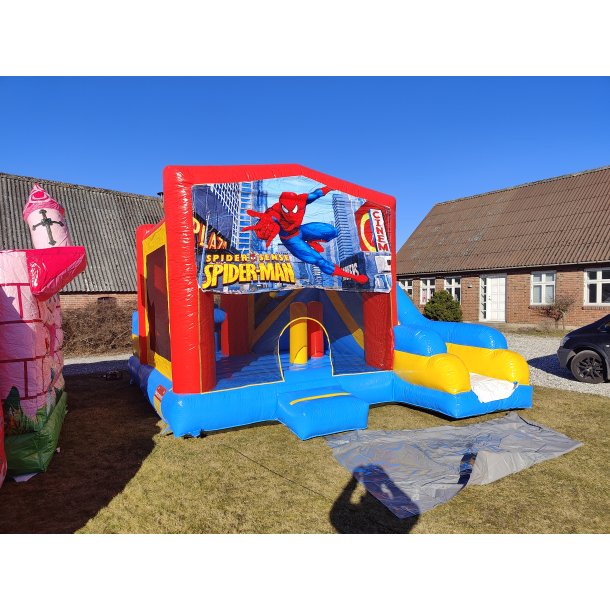 Hoppeborg med rutsjebane 6 m x 5 m, hjde 4,5 m