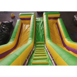 Kmpe rutsjebane hoppeborg 6,7 m hj, 9 m lang og 4,5 m bred